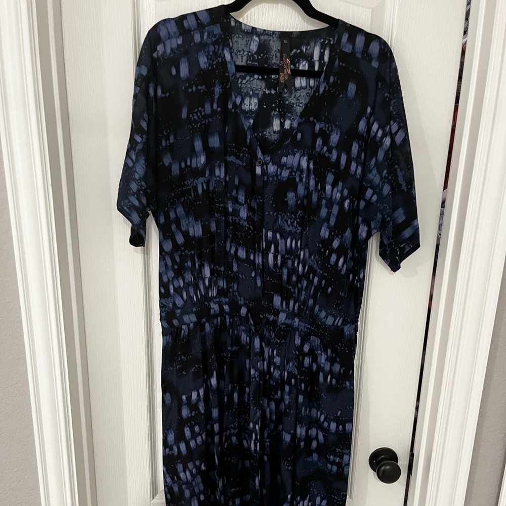 Worn once Formal maxi dress with pockets!